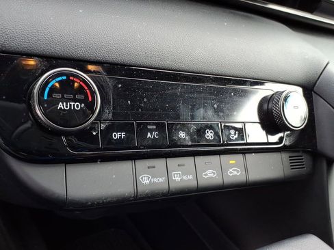 New 2025 Hyundai Elantra Sport w/ Cargo Package image 25