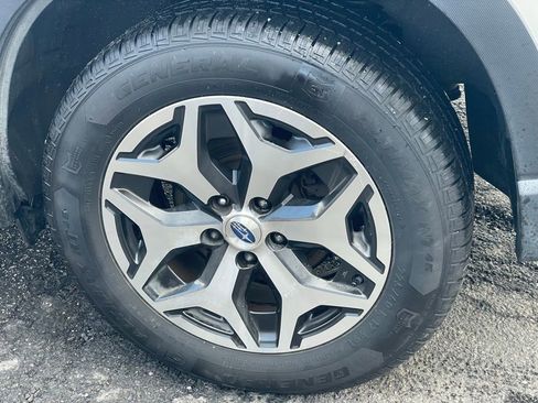 Used 2021 Subaru Forester Premium image 33