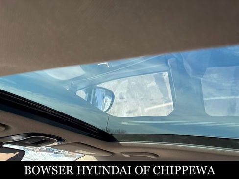 Used 2023 Hyundai Santa Fe Limited image 12