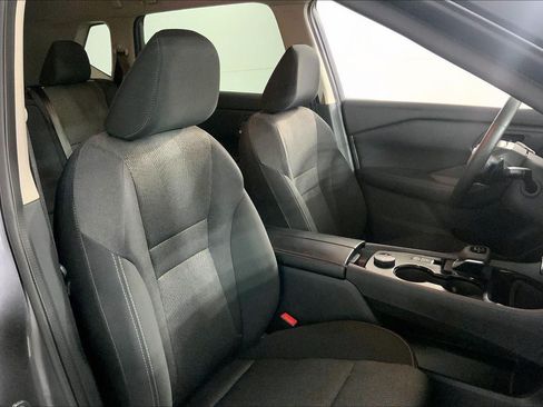 Used 2025 Nissan Rogue SV AWD/4WD image 8