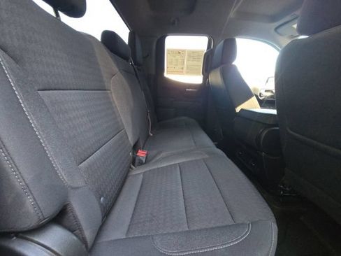 Used 2022 Chevrolet Silverado 1500 Custom RWD image 13