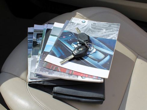 Used 2006 BMW Z4 3.0si RWD image 28