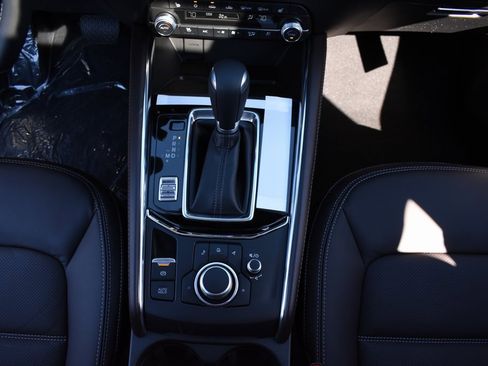 New 2025 MAZDA CX-5 Signature image 32