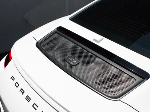 Used 2018 Porsche 911 GT3 RWD image 31