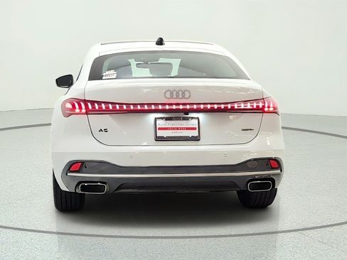 Used 2025 Audi A5 2.0T Premium Plus w/ Premium Plus AWD/4WD image 6