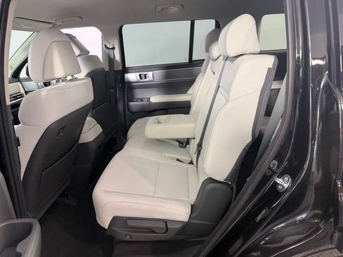 Used 2026 Hyundai Santa Fe SE FWD image 26