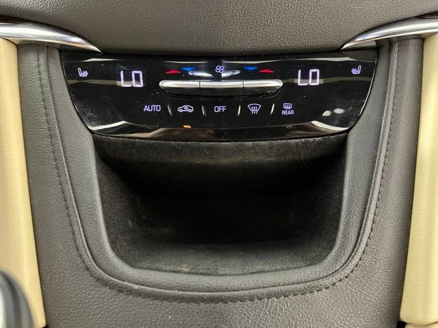 Used 2017 Cadillac XT5 Luxury FWD image 24