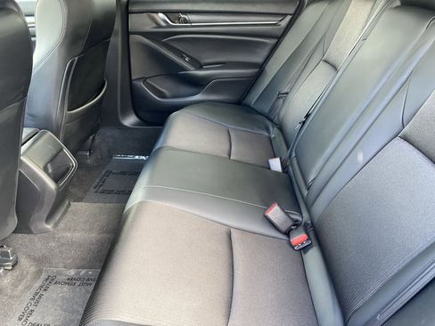 Used 2022 Honda Accord Sport image 13