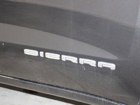 Used 2024 GMC Sierra 1500 SLT AWD/4WD image 12