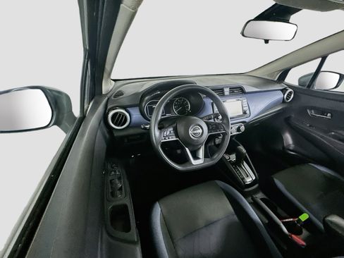 Used 2024 Nissan Versa SV FWD image 18