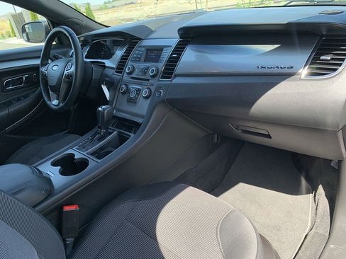 Used 2018 Ford Taurus SEL FWD image 29