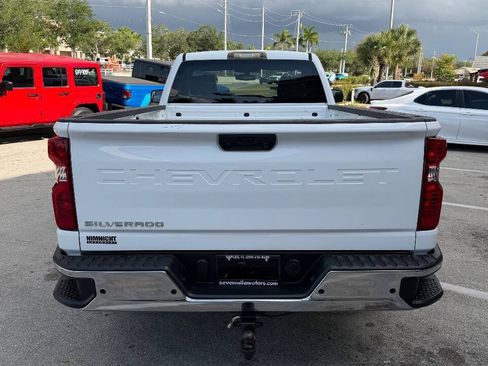 Used 2018 Chevrolet Silverado 1500 W/T w/ WT Convenience Package RWD image 6