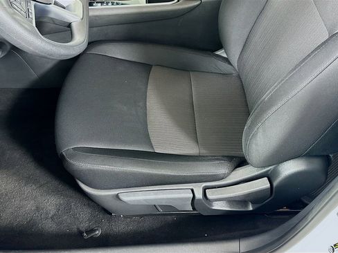 Used 2024 Nissan Sentra SV image 19