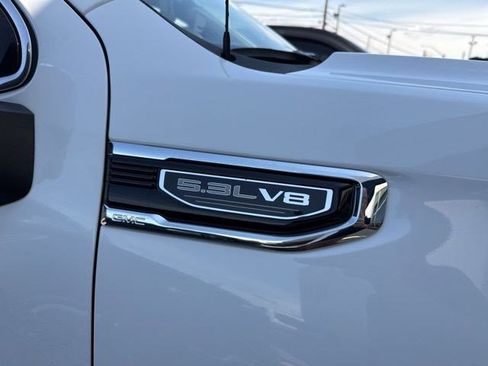 Used 2024 GMC Sierra 1500 SLT w/ SLT Premium Plus Package AWD/4WD image 6