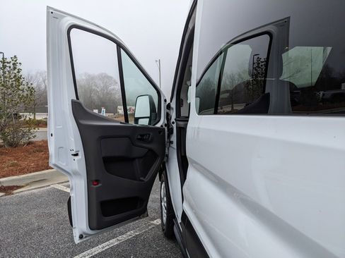 Used 2024 Ford Transit 350 XLT image 47