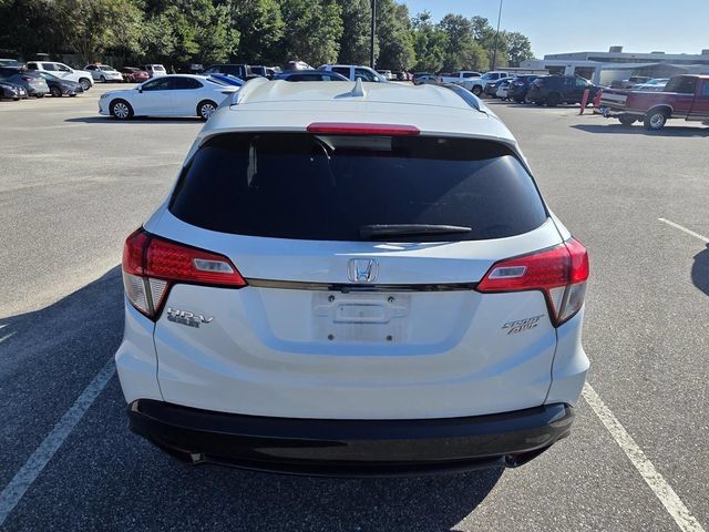 Used 2021 Honda HR-V Sport image 3