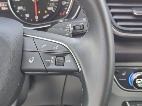 Certified 2023 Audi Q5 2.0T Premium w/ Convenience Package image 35