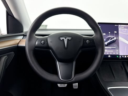 Used 2022 Tesla Model Y Performance AWD/4WD image 34