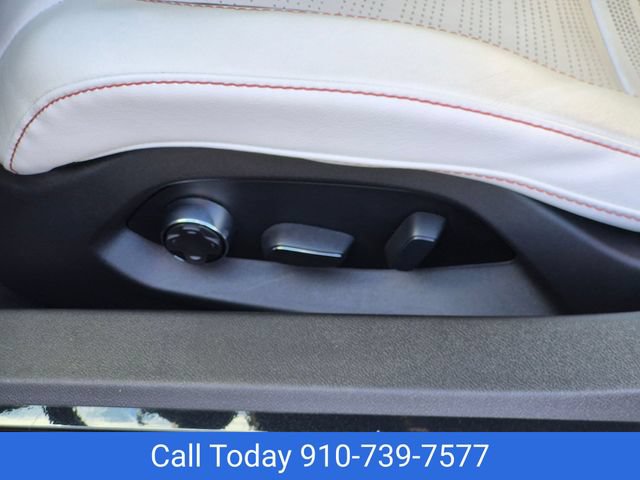 Certified 2023 Chevrolet Corvette Stingray Premium Conv w/ Z51 Performance Package RWD image 17