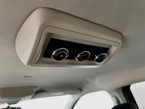 Used 2014 Dodge Grand Caravan SE w/ Quick Order Package 29E SE FWD image 31