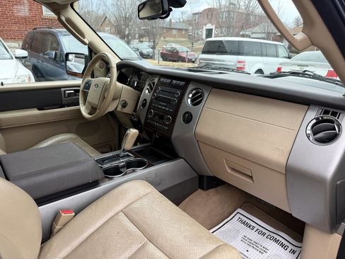 Used 2012 Ford Expedition XLT image 21
