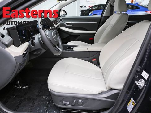 Used 2025 Hyundai Sonata SEL image 14