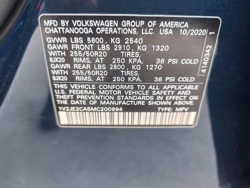 Used 2021 Volkswagen Atlas Cross Sport SE FWD image 11