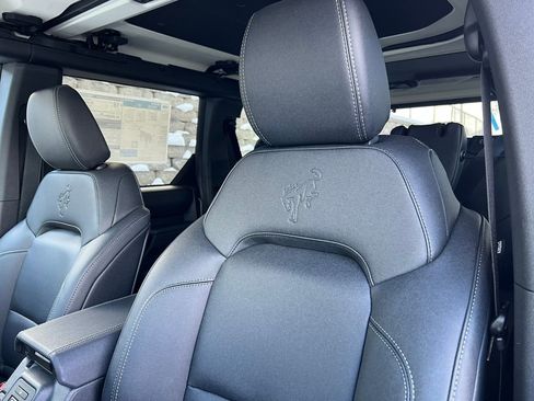 New 2025 Ford Bronco Badlands AWD/4WD image 11