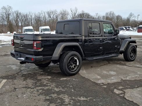Used 2021 Jeep Gladiator Sport AWD/4WD image 9
