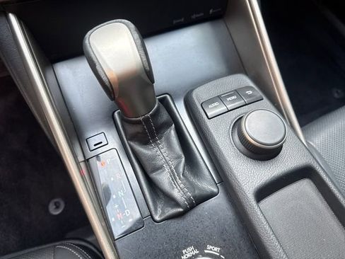 Used 2014 Lexus IS 250 RWD image 23