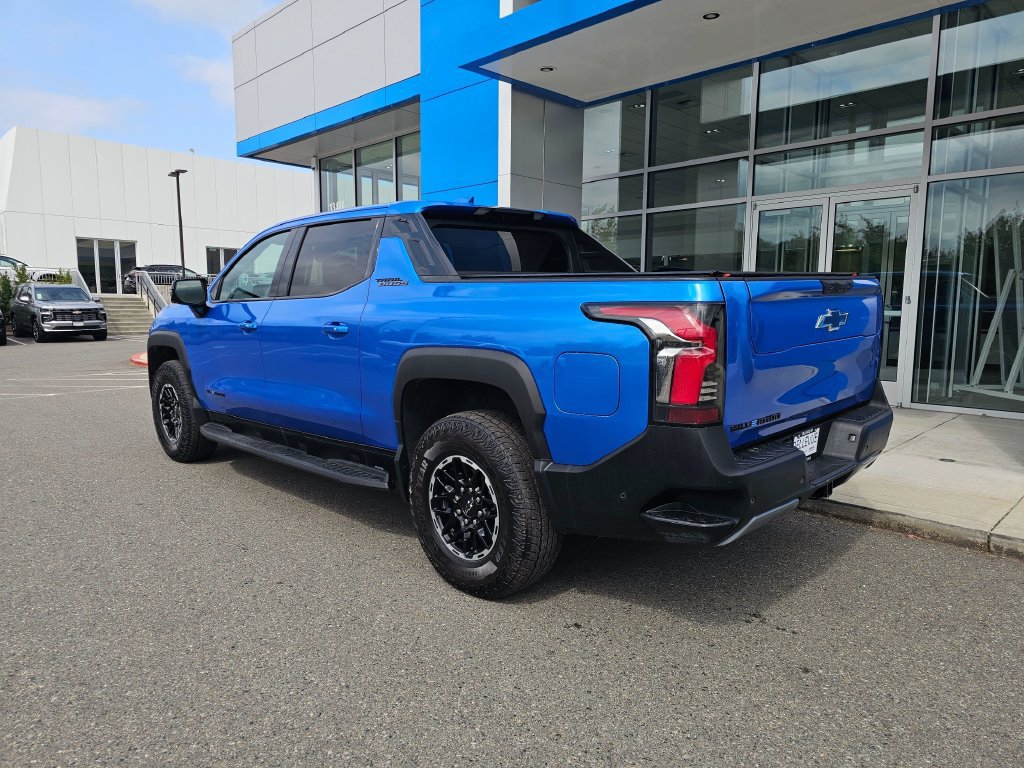 Used 2026 Chevrolet Silverado EV Trail Boss AWD/4WD image 5