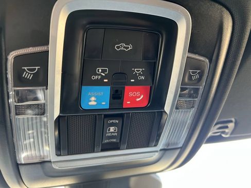 Used 2025 RAM 1500 Laramie AWD/4WD image 50