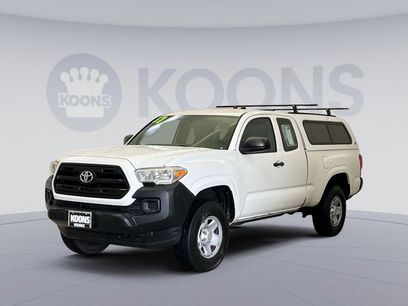 Used 2017 Toyota Tacoma SR