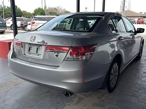 Used 2012 Honda Accord LX image 8