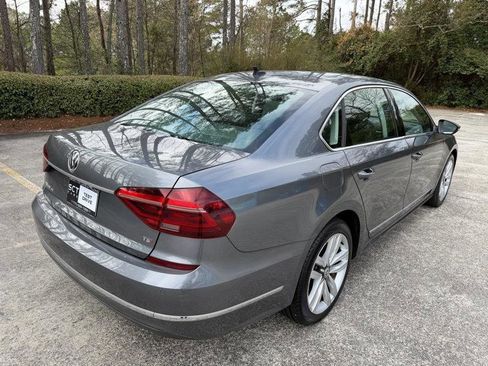 Used 2017 Volkswagen Passat 1.8T SE image 11
