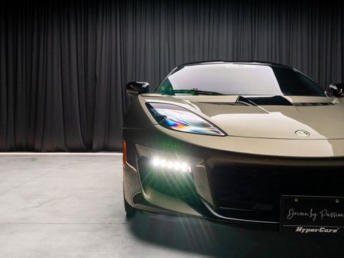 Used 2020 Lotus Evora image 24