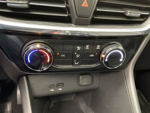 New 2025 Buick Encore GX Sport Touring w/ Experience Buick Package image 19