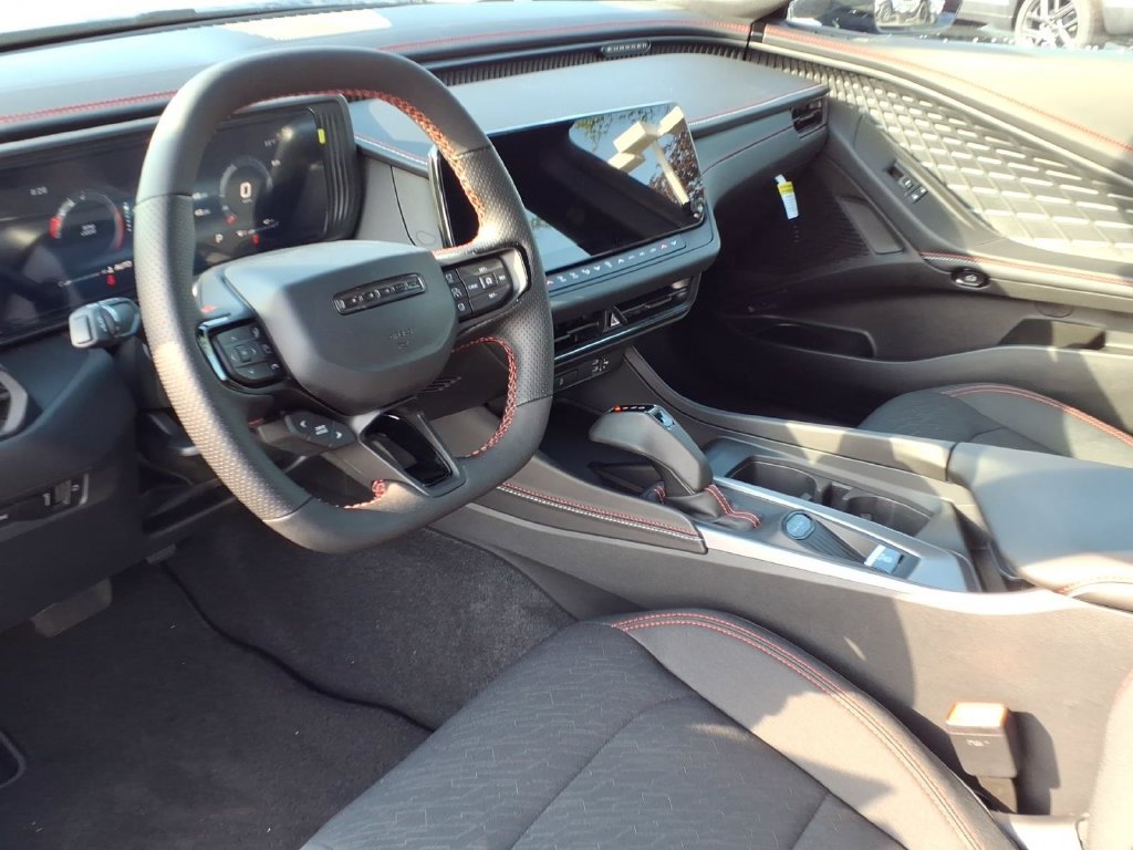 New 2026 Dodge Charger R/T AWD/4WD image 8