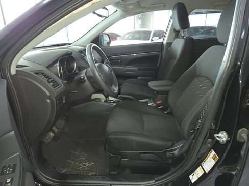 Used 2023 Mitsubishi Outlander Sport AWD image 14