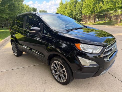 Used 2019 Ford EcoSport Titanium AWD/4WD image 1