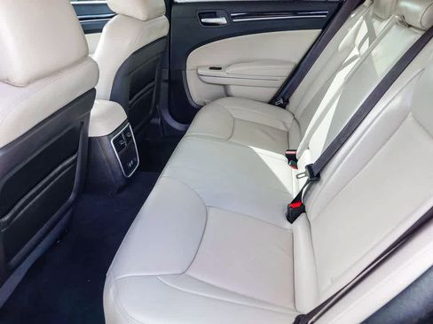 Certified 2023 Chrysler 300 Touring L image 17