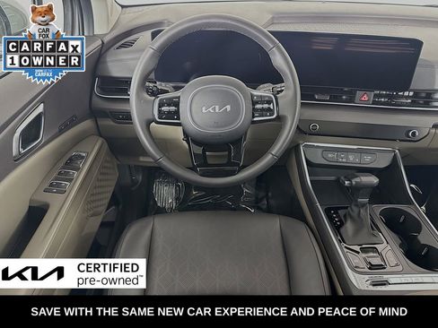 Used 2025 Kia Carnival SX image 25