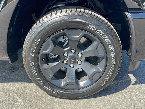 New 2026 RAM 1500 Big Horn AWD/4WD image 9