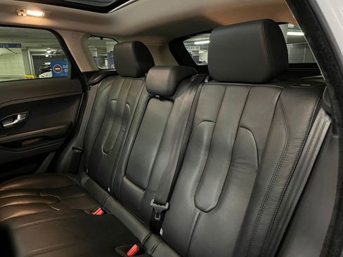 Used 2015 Land Rover Range Rover Evoque Pure Plus image 19