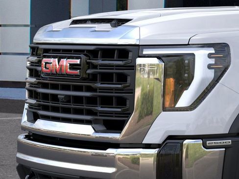New 2025 GMC Sierra 2500 Pro w/ Convenience Package image 13