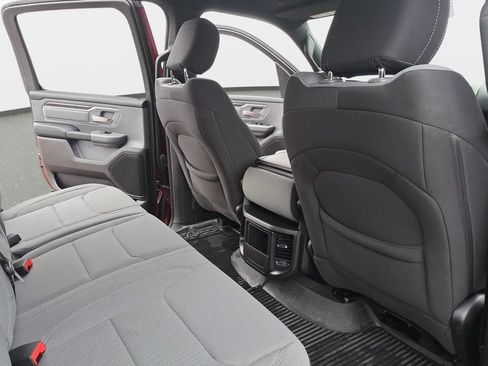 Used 2022 RAM 1500 Big Horn AWD/4WD image 12