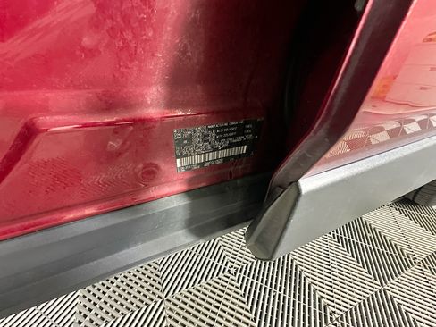 Used 2021 Toyota RAV4 LE image 12