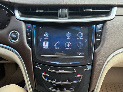 Used 2013 Cadillac XTS FWD image 21