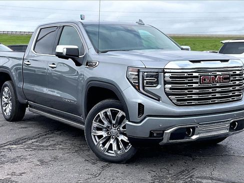 New 2026 GMC Sierra 1500 Denali w/ Denali Reserve Package AWD/4WD image 2