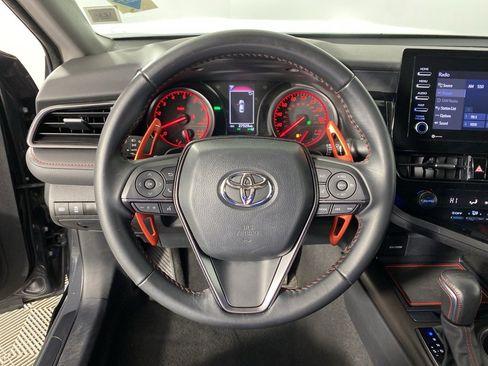 Used 2023 Toyota Camry XSE image 13